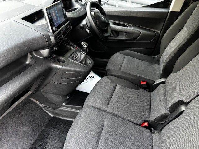 Peugeot Partner image 15